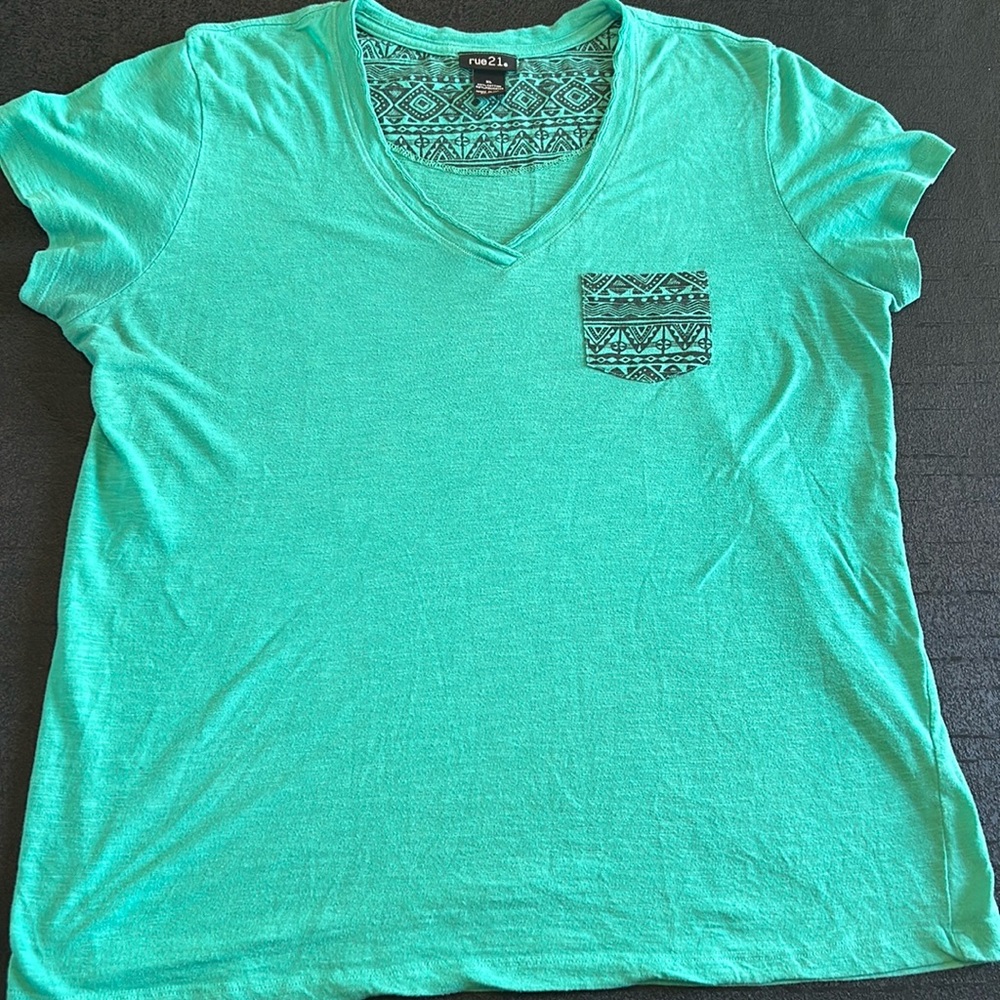 Rue21 v neck shirt